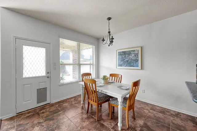 $425,000 | 9972 Western Ridge Way, Conroe, TX 77385