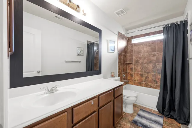 $425,000 | 9972 Western Ridge Way, Conroe, TX 77385