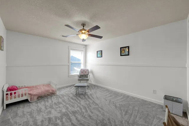 $425,000 | 9972 Western Ridge Way, Conroe, TX 77385