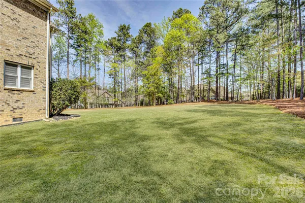$962,000 | 13203 Coyote Creek Court, Charlotte, NC 28278