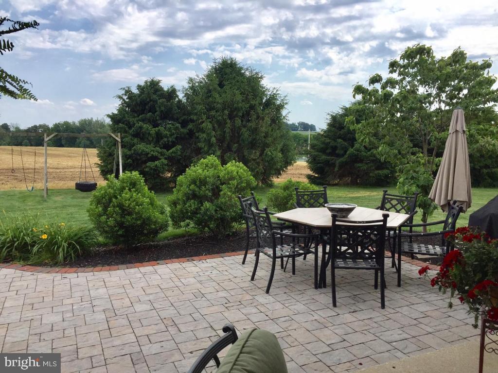 737 Penn Avenue Lititz, PA 17543 - Photo 33 of 35 a view of an outdoor sitting space