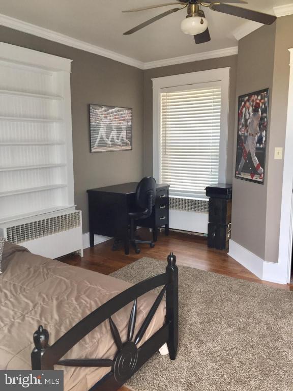 737 Penn Avenue Lititz, PA 17543 - Photo 6 of 35 a living room with furniture
