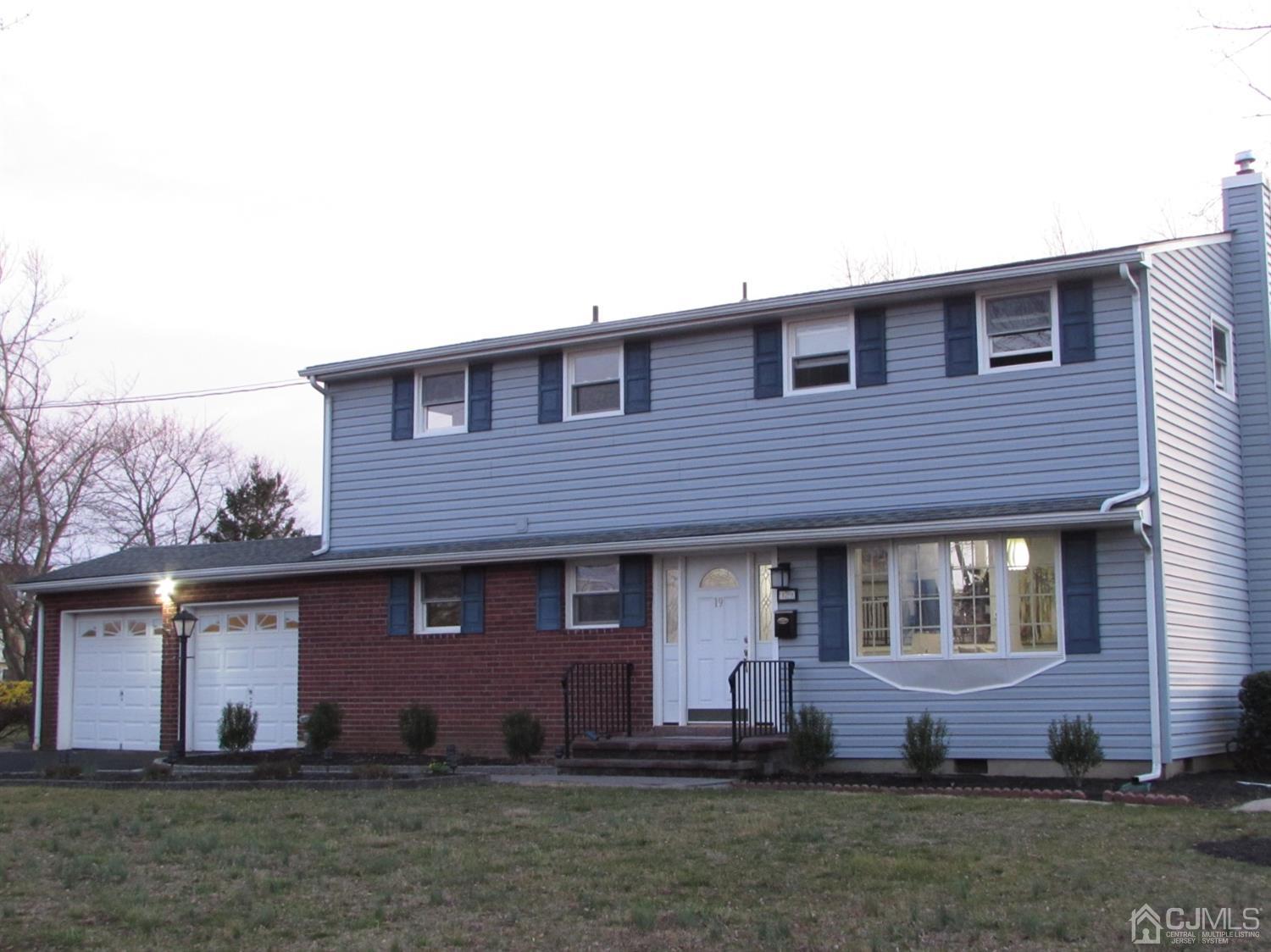 19 Pearl Road East Brunswick, NJ 08816 - Photo 2 of 37 Gallery Image 2