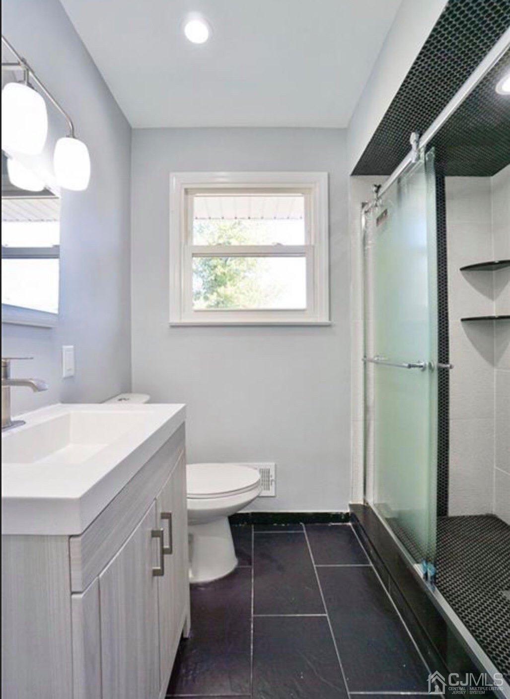 19 Pearl Road East Brunswick, NJ 08816 - Photo 15 of 37 Gallery Image 15