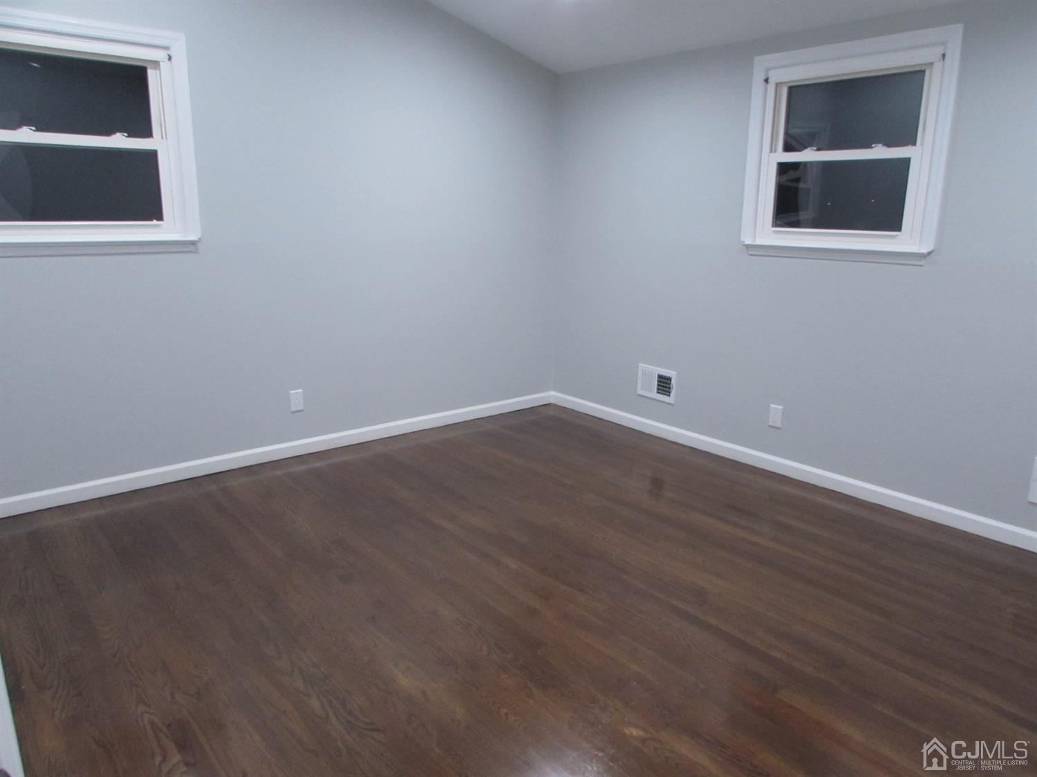 19 Pearl Road East Brunswick, NJ 08816 - Photo 22 of 37 Gallery Image 22