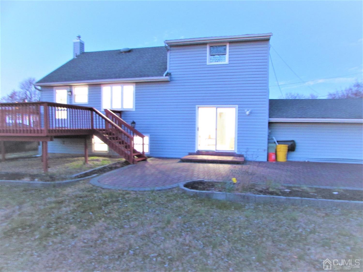 19 Pearl Road East Brunswick, NJ 08816 - Photo 33 of 37 Gallery Image 33
