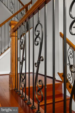 $389,000 | 33 Badger Gate Court, Baltimore, MD 21228