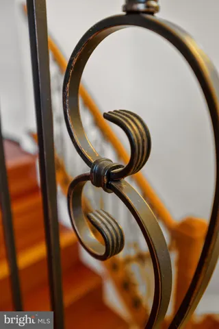 $389,000 | 33 Badger Gate Court, Baltimore, MD 21228