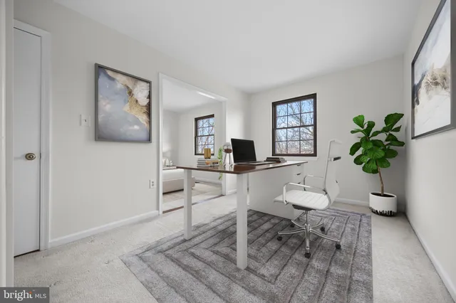 $389,000 | 33 Badger Gate Court, Baltimore, MD 21228