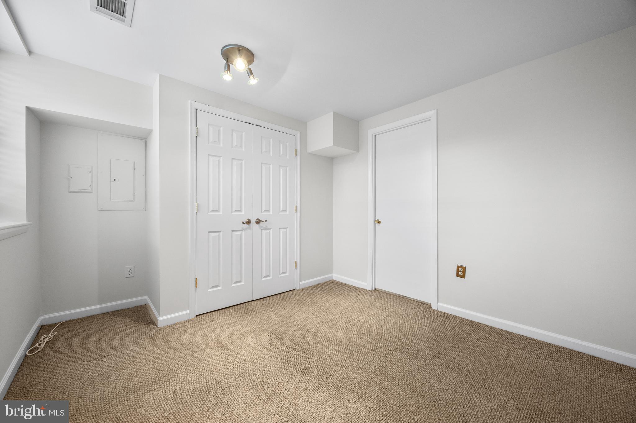 33 Badger Gate Court Baltimore, MD 21228 - Photo 33 of 39 a view of an empty room