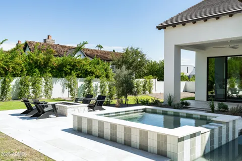 $6,450,000 | 6302 East Calle Del Norte, Scottsdale, AZ 85251
