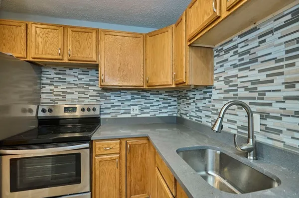 $4,500 | 178 Brighton Avenue, Unit 4, Boston, MA 02134