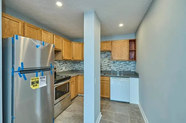 $4,500 | 178 Brighton Avenue, Unit 4, Boston, MA 02134