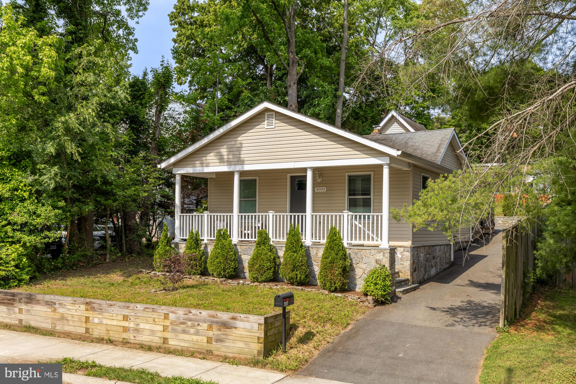 4000 Roberts Road Fairfax, VA 22032 - Photo 1 of 43