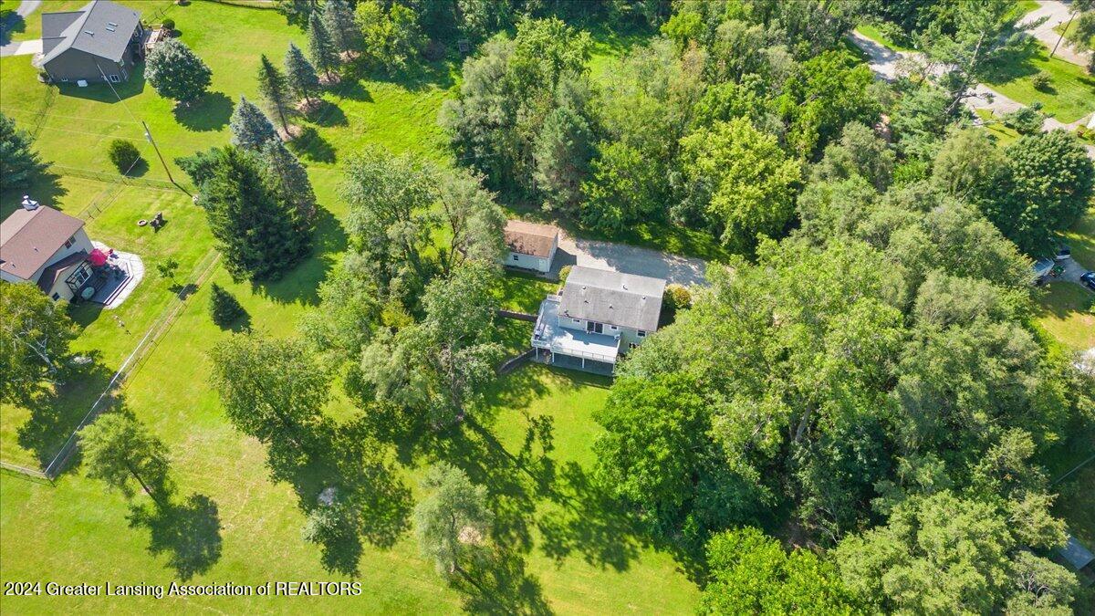 347 North Bridge Street Dimondale, MI 48821 - Photo 9 of 49 08-Media Jett - 06