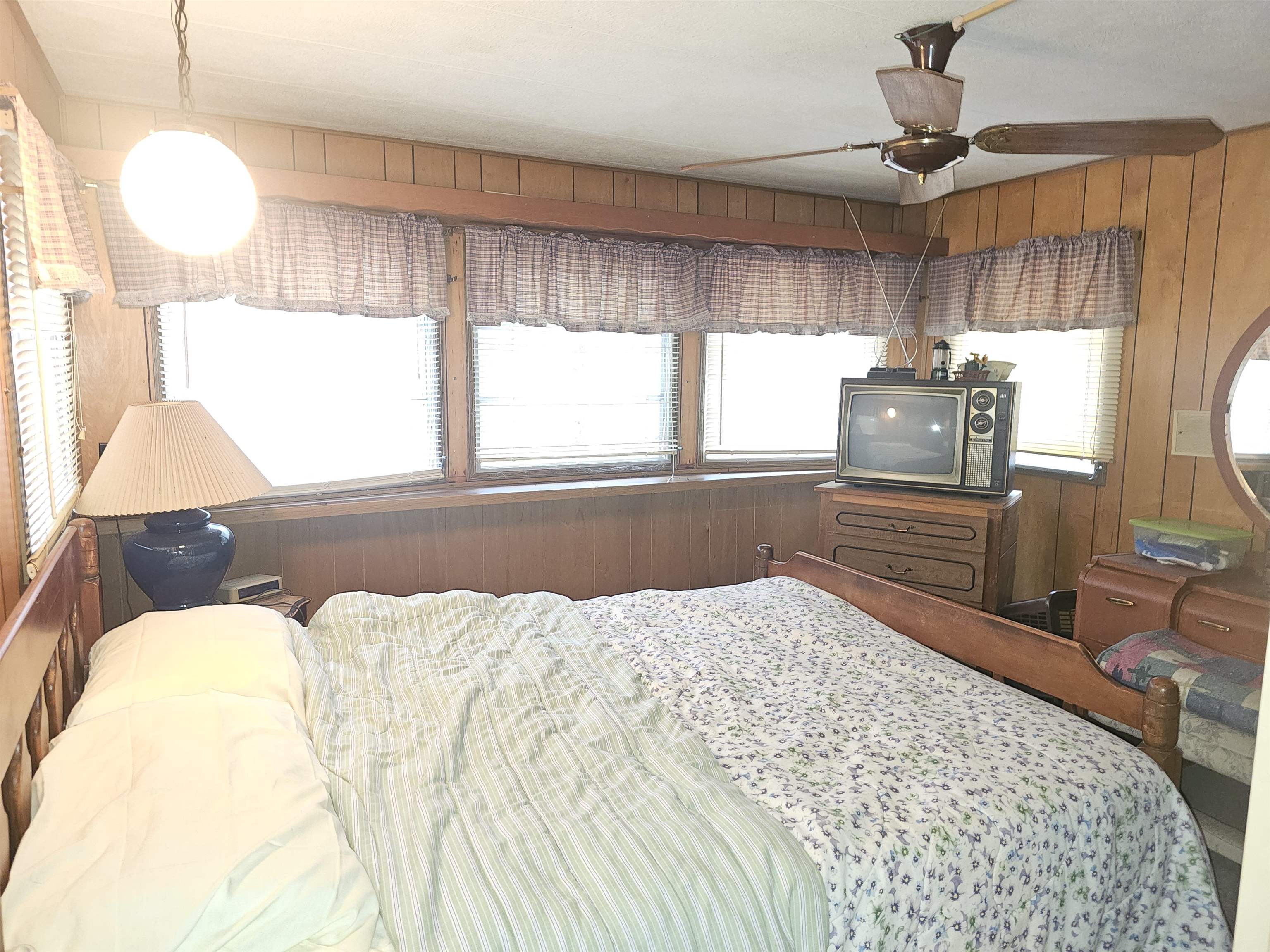 2270 West Maple Grove Road Farwell, MI 48622 - Photo 19 of 28