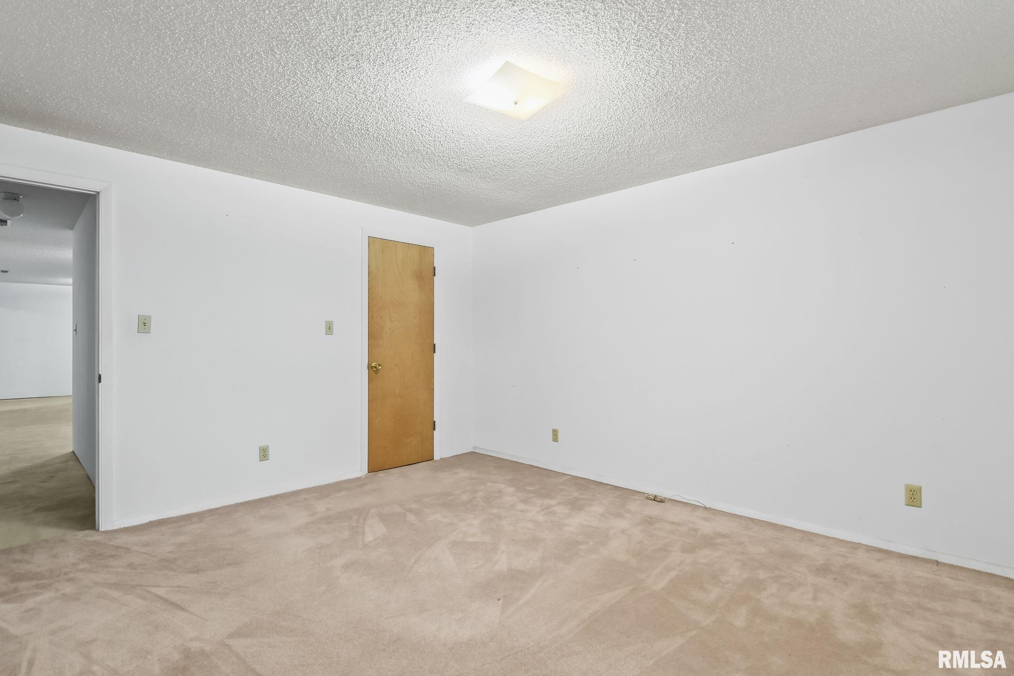 290 Trillium Lane Springfield, IL 62707 - Photo 33 of 43 Gallery Image 33