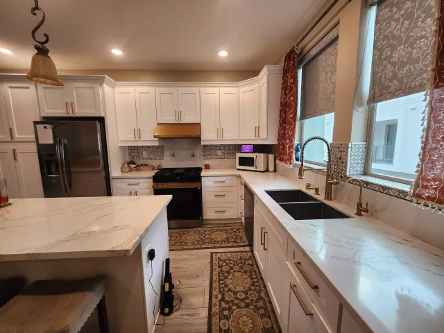 $4,350 | 16755 Coyote Bush Drive, Unit 93, San Diego, CA 92127