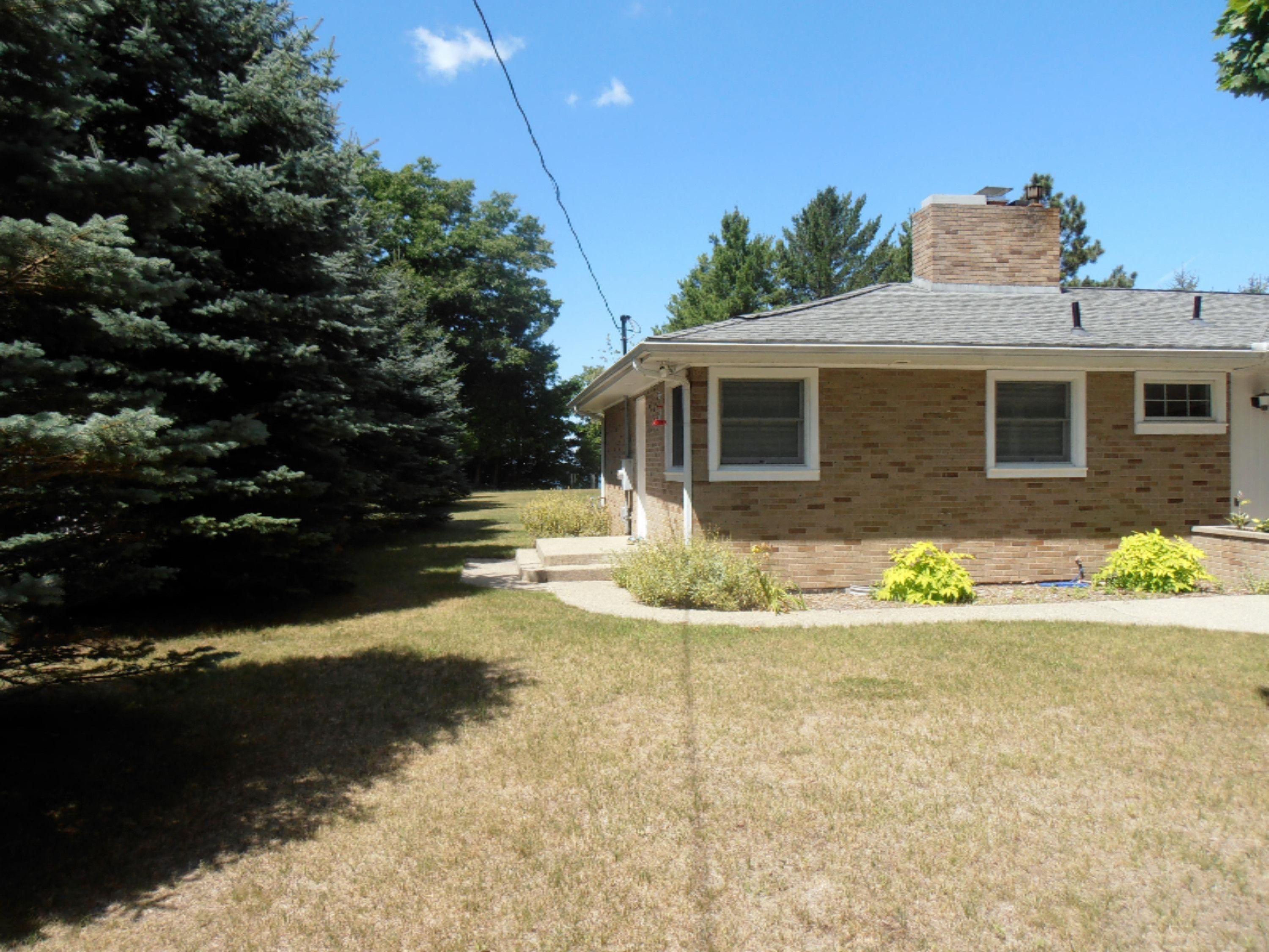 2586 Red Apple Road Manistee, MI 49660 - Photo 4 of 21 P7300285