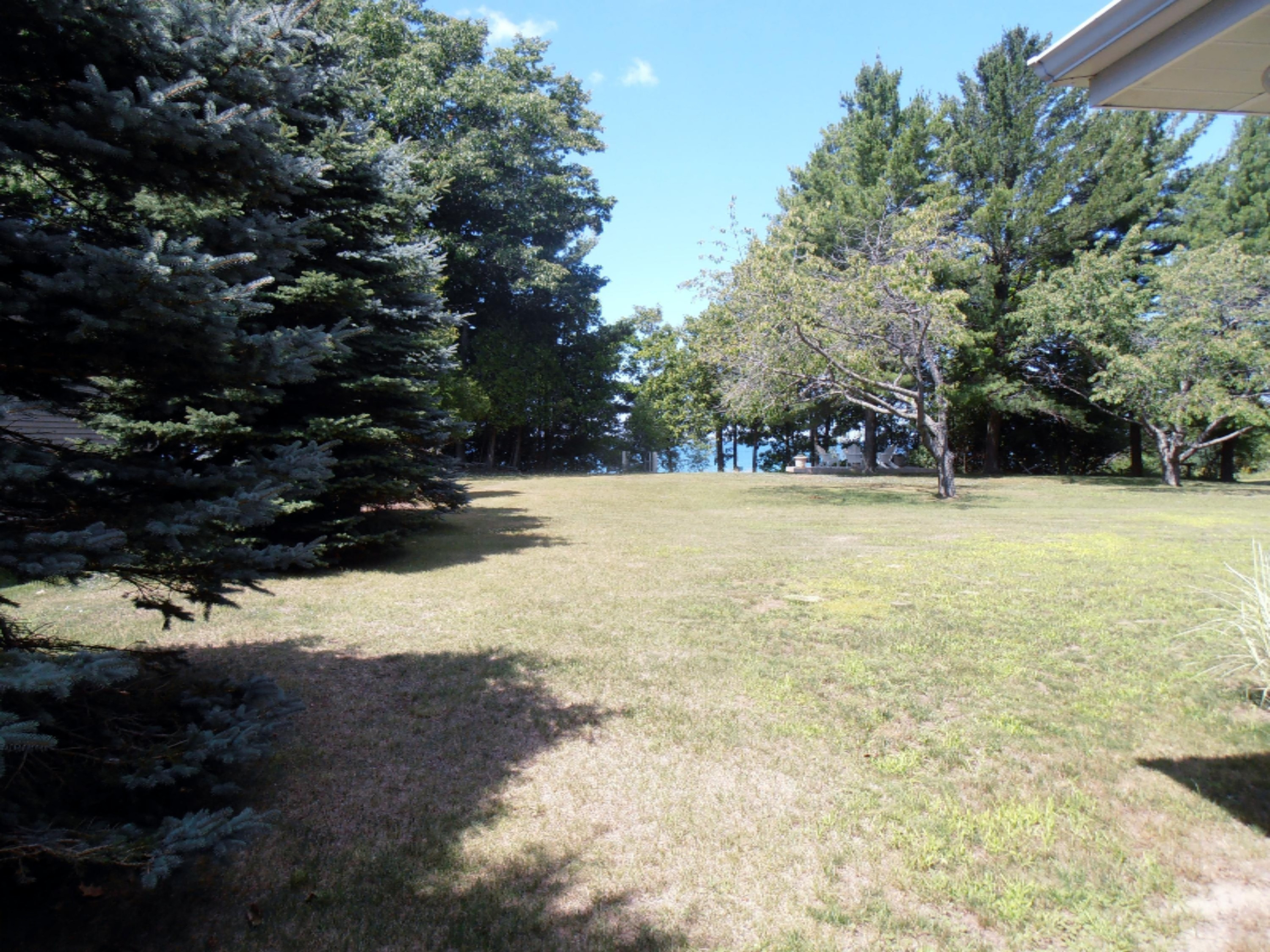 2586 Red Apple Road Manistee, MI 49660 - Photo 5 of 21 P7300286