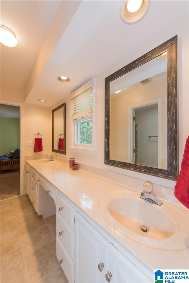 2020 Shagbark Road Birmingham, AL 35244 - Photo 28 of 42