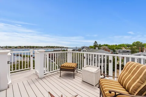 $1,550,000 | 7 Fort Beach Way, Marblehead, MA 01945