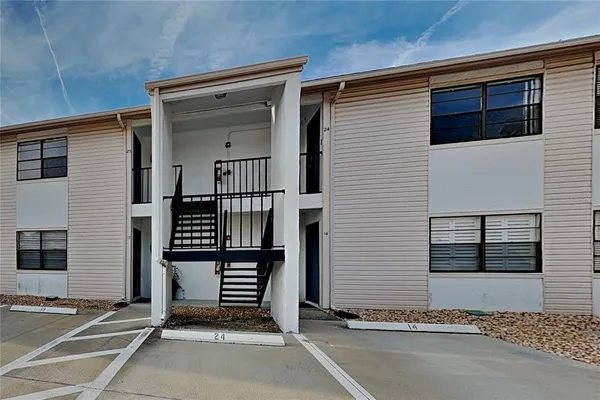 $1,825 | 3102 West Horatio Street, Unit 24, Tampa, FL 33609
