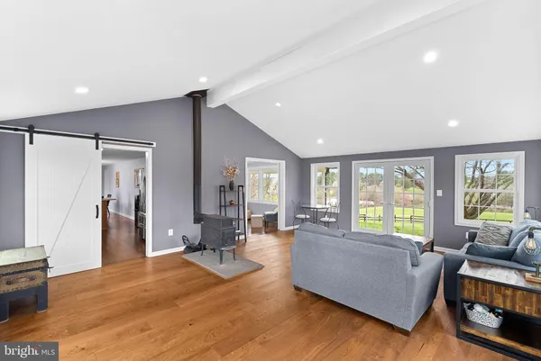 $1,098,890 | 38768 Eudora Lane, Hamilton, VA 20158