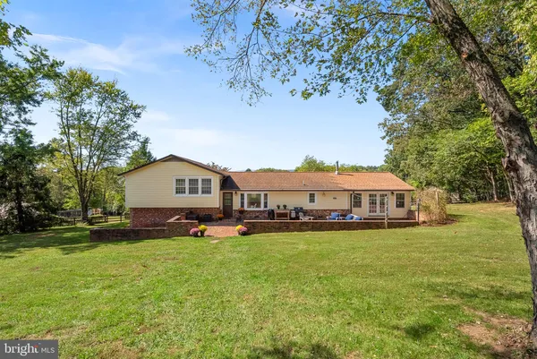 $1,098,890 | 38768 Eudora Lane, Hamilton, VA 20158