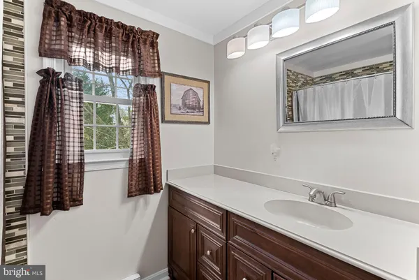 $1,098,890 | 38768 Eudora Lane, Hamilton, VA 20158