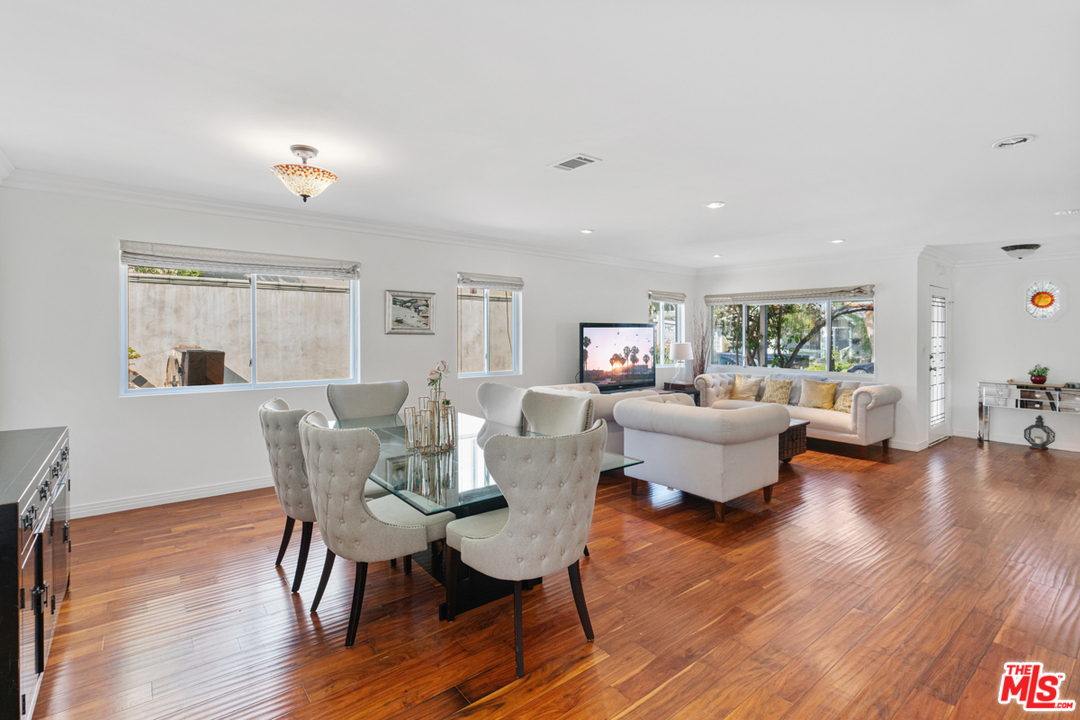 2923 Grayson Avenue Venice, CA 90291 - Photo 2 of 28