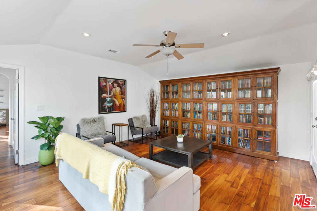 2923 Grayson Avenue Venice, CA 90291 - Photo 12 of 28