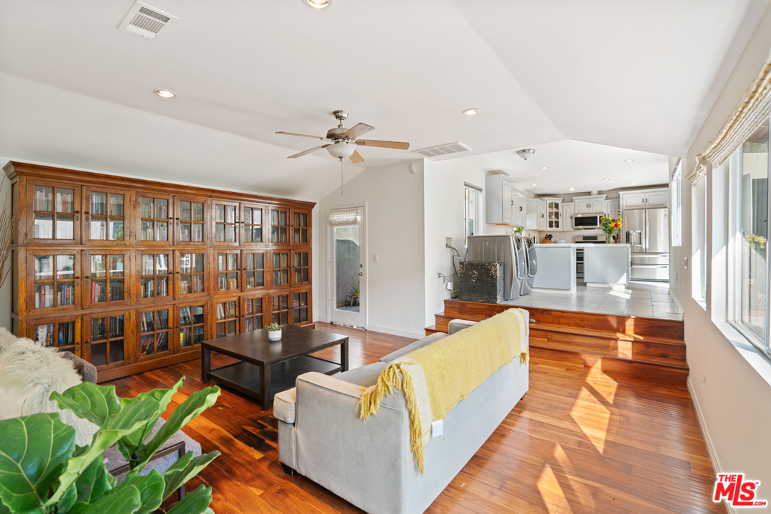 2923 Grayson Avenue Venice, CA 90291 - Photo 14 of 28