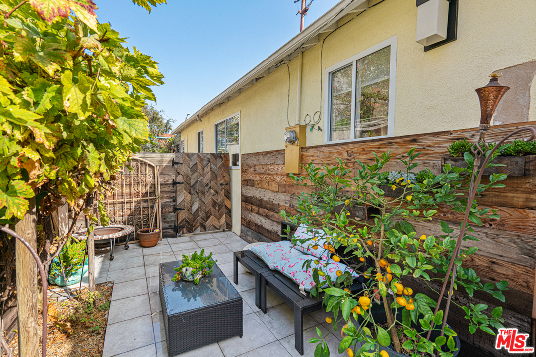 2923 Grayson Avenue Venice, CA 90291 - Photo 15 of 28