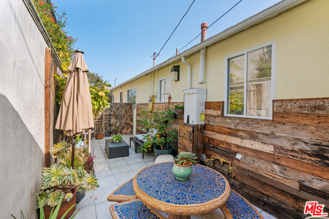 2923 Grayson Avenue Venice, CA 90291 - Photo 16 of 28