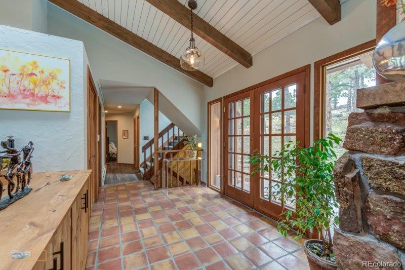 27 Hawk Lane Boulder, CO 80304 - Photo 3 of 28 Gallery Image 3