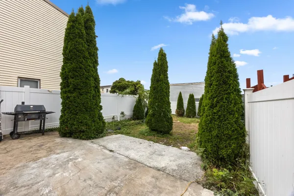 $2,800 | 4317 Durham Avenue, North Bergen, NJ 07047