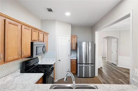 $315,000 | 1950 Durwood Lane, Duluth, GA 30096