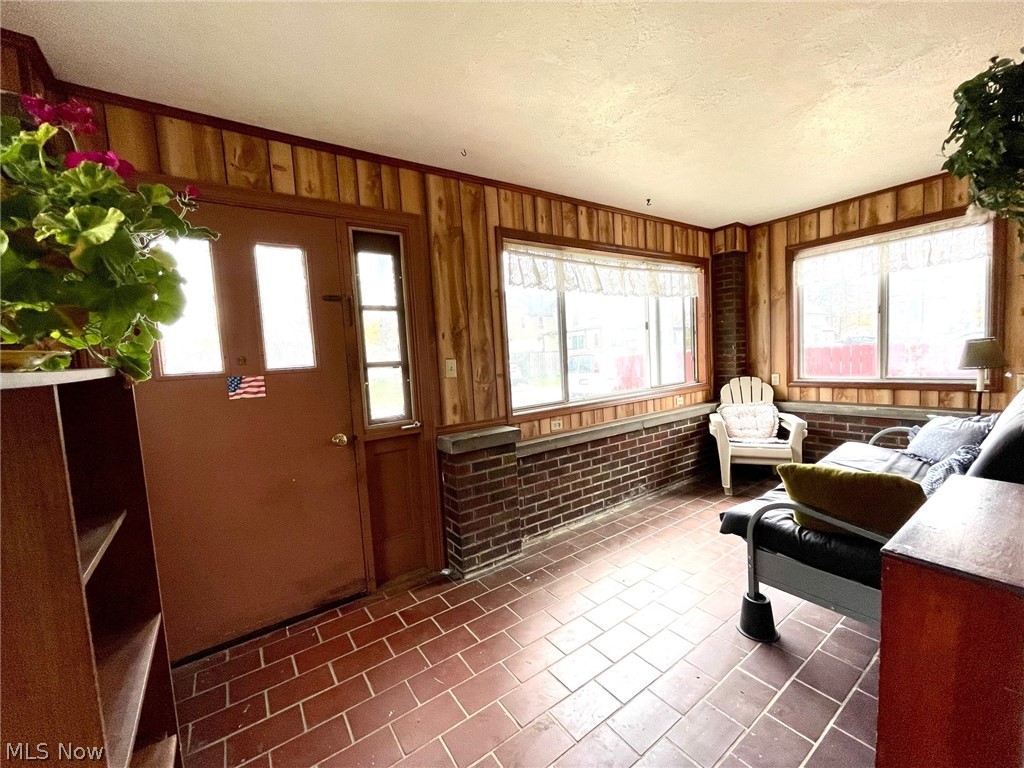 159 Harold Street Akron, OH 44310 - Photo 14 of 30 Gallery Image 14