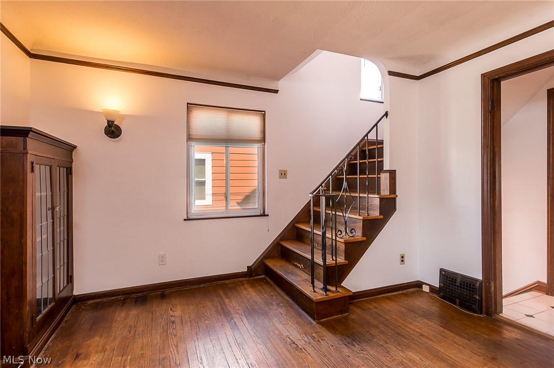 17839 Windward Road Cleveland, OH 44119 - Photo 15 of 35 heading upstairs...