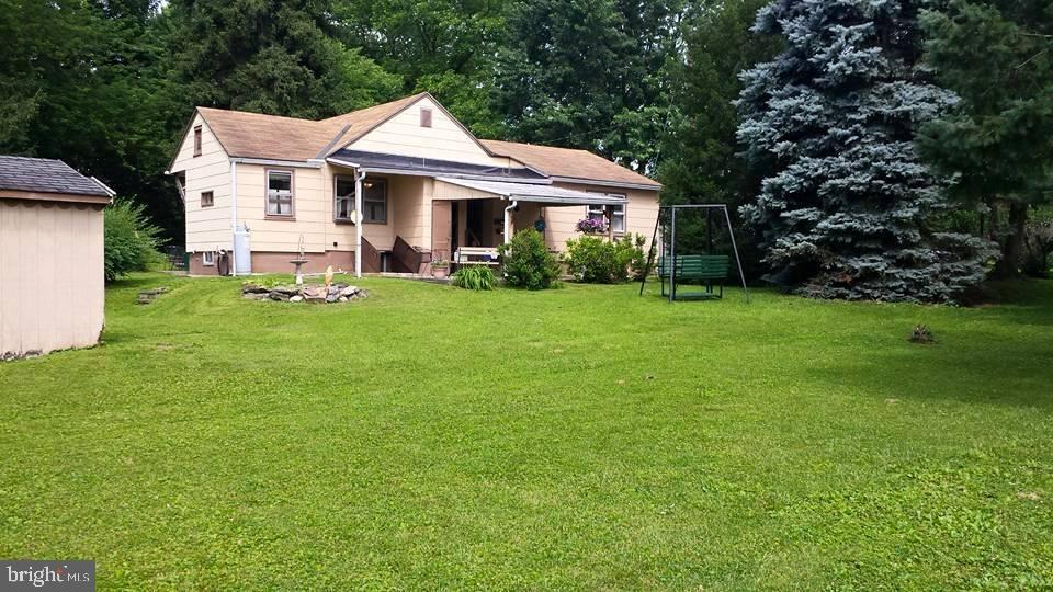 117 Locust Road Mountville, PA 17554 - Photo 18 of 23 Gallery Image 18