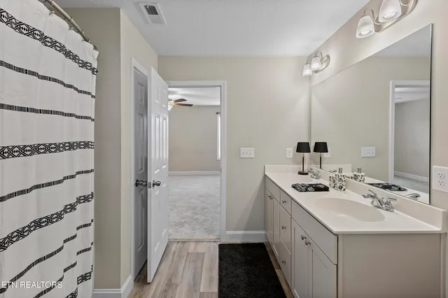 $419,900 | 1234 Solstice Drive, Powell, TN 37849