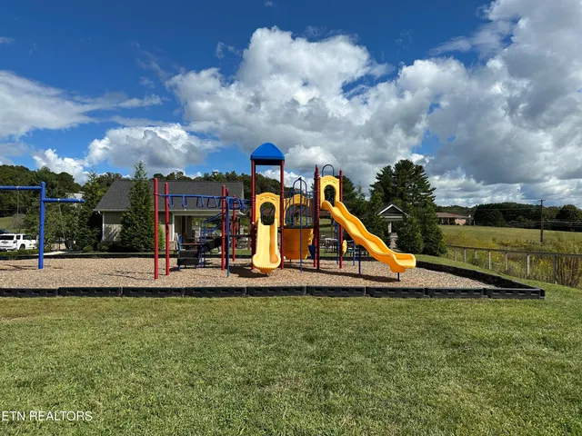 $419,900 | 1234 Solstice Drive, Powell, TN 37849