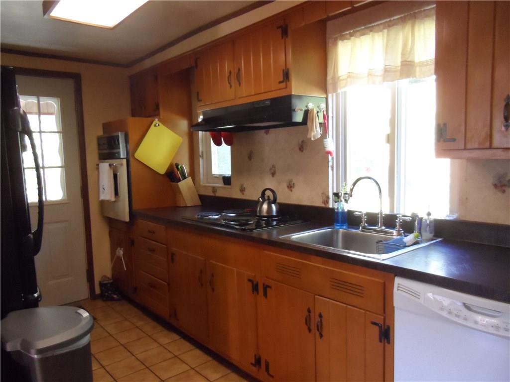 307 Byron Road Pittsburgh, PA 15237 - Photo 14 of 25 Gallery Image 14