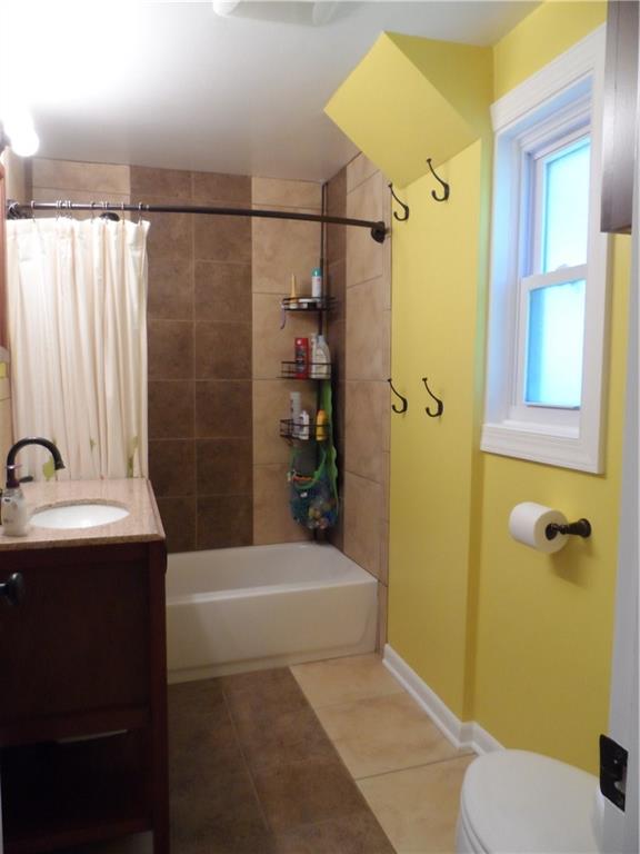 307 Byron Road Pittsburgh, PA 15237 - Photo 16 of 25 Gallery Image 16