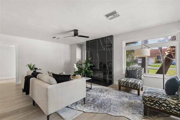 $874,900 | 109 13th Street, Belleair Beach, FL 33786