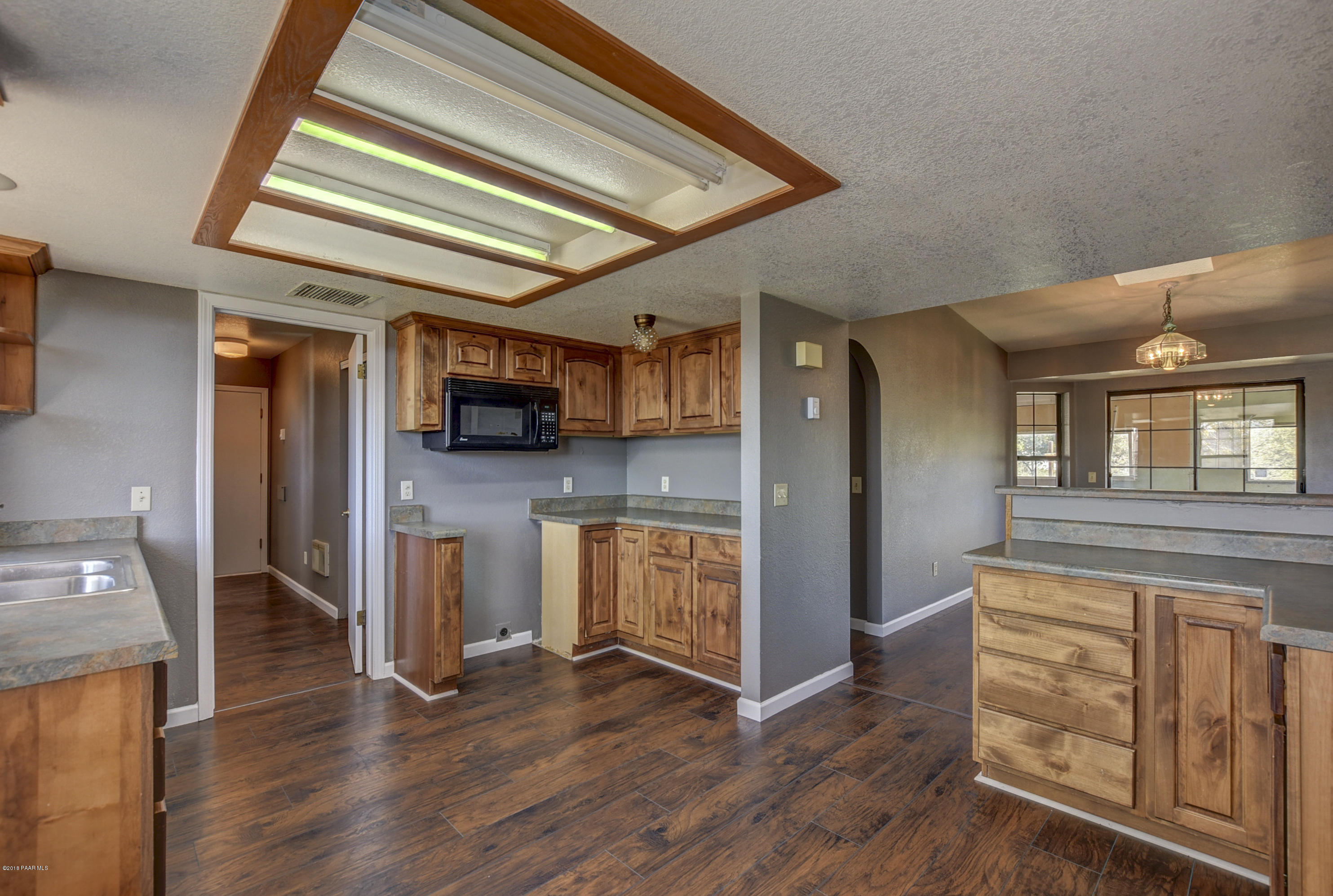 17540 East Jackrabbit Road Mayer, AZ 86333 - Photo 14 of 25 Kitchen 4