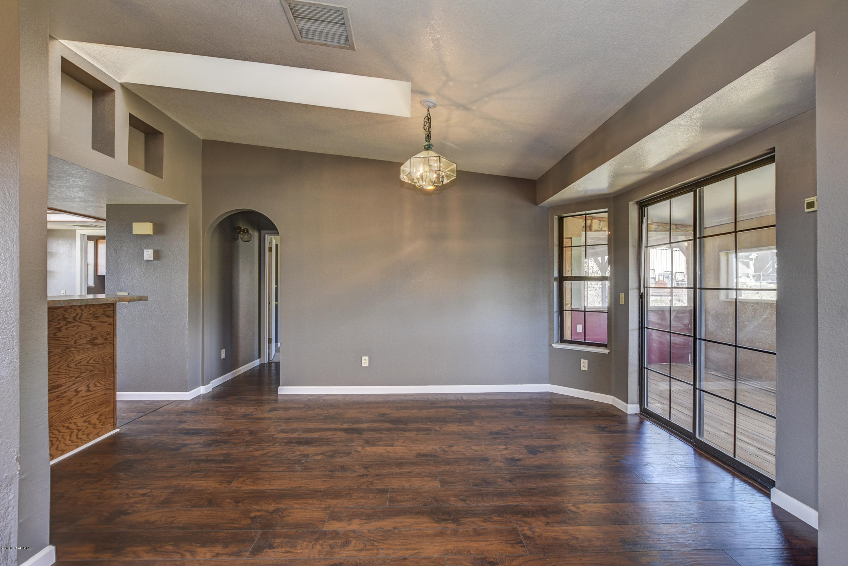17540 East Jackrabbit Road Mayer, AZ 86333 - Photo 10 of 25 Dining Room 1