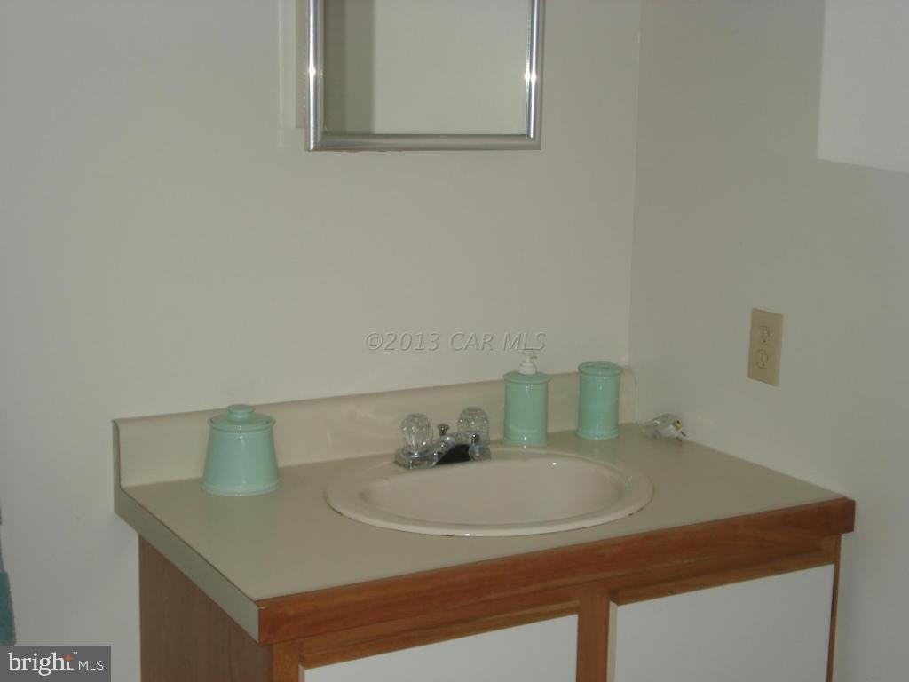 8865 Deal Island Road, Unit 8 Deal Island, MD 21821 - Photo 9 of 13 Gallery Image 9
