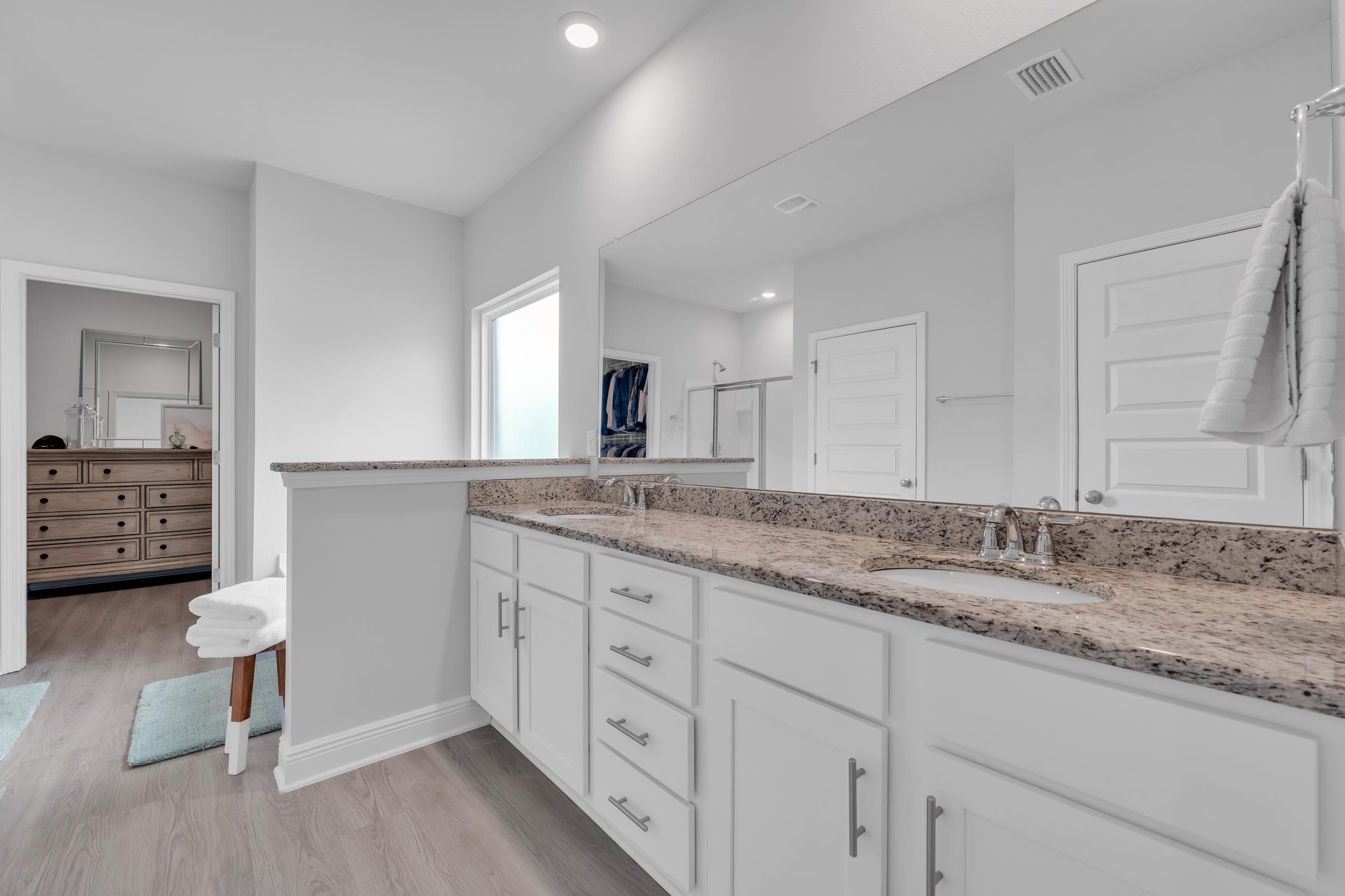 8774 Primland Boulevard Foley, AL 36535 - Photo 21 of 49 Bathroom